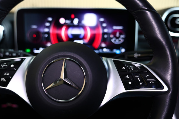 Mercedes-Benz C-Klasse Estate 300 e Luxury Line Limited VIRTUAL ACC CARPLAY DAB LEDER '23