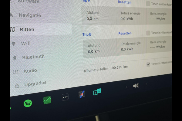 Tesla Model 3 Standard RWD Plus 60 kWh SOH 93% Airco ECC Navigatie Parkeersensoren Camera Adaptive Cruise Leder Panoramadak