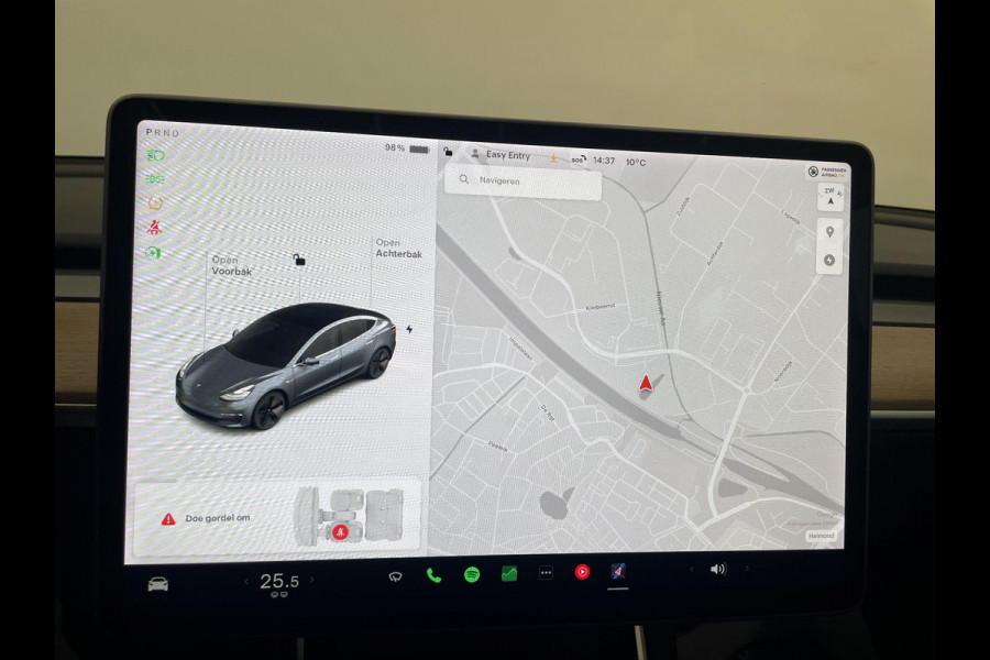 Tesla Model 3 Standard RWD Plus 60 kWh SOH 93% Airco ECC Navigatie Parkeersensoren Camera Adaptive Cruise Leder Panoramadak