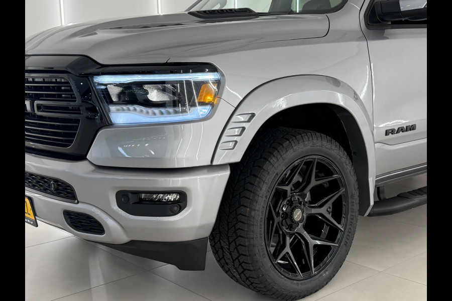RAM 1500 5.7 V8 4x4 Crew Cab Sport Widebody Backflip BPM-vrij Panodak