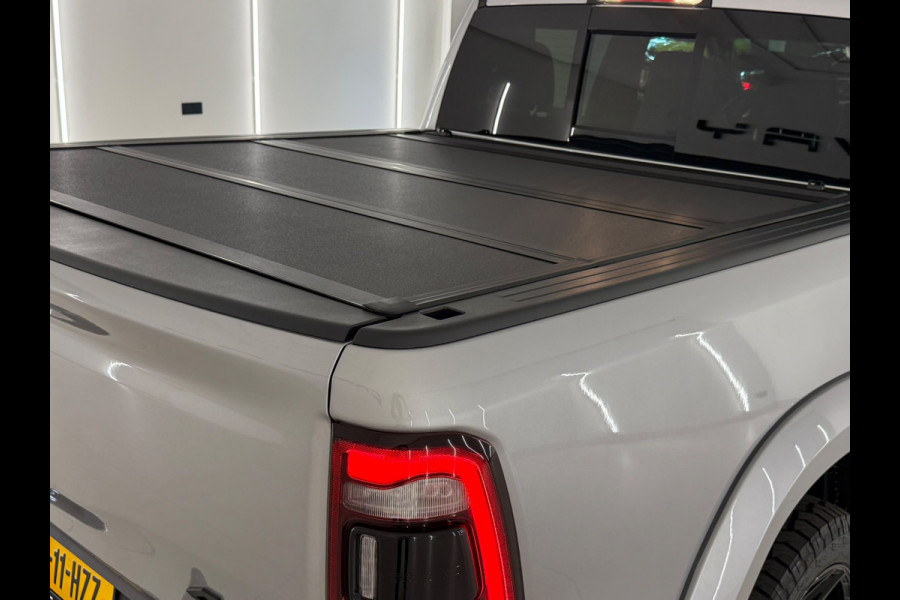RAM 1500 5.7 V8 4x4 Crew Cab Sport Widebody Backflip BPM-vrij Panodak