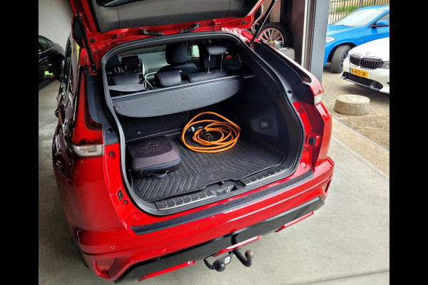Mitsubishi Eclipse Cross 2.4 PHEV Instyle - Pano, HUD, Cam, ACC, 4x stoelverw. Trekhaak [NL NAP]