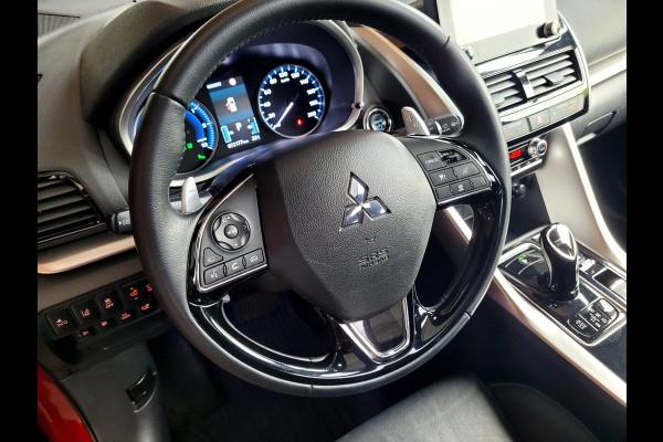 Mitsubishi Eclipse Cross 2.4 PHEV Instyle - Pano, HUD, Cam, ACC, 4x stoelverw. Trekhaak [NL NAP]