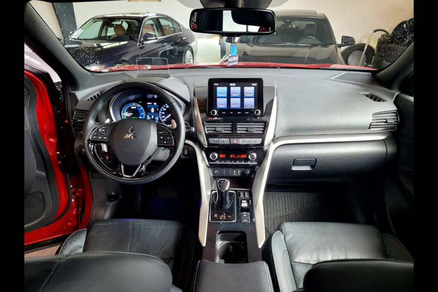 Mitsubishi Eclipse Cross 2.4 PHEV Instyle - Pano, HUD, Cam, ACC, 4x stoelverw. Trekhaak [NL NAP]