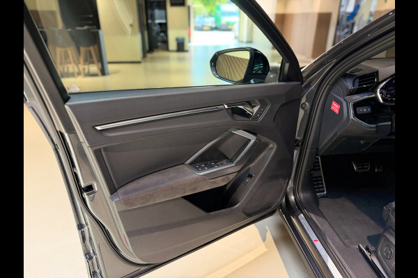 Audi RSQ3 Sportback TFSI|RS seats|Pano|Keyles|camera