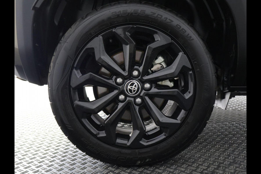 Toyota Yaris Cross 1.5 HYBRID DYNAMIC BLACKLINE GARANTIE 11-2032 . NAVIGATIE . ADAPTIEVE CRUISE CONTROL . SAFETY LOCK