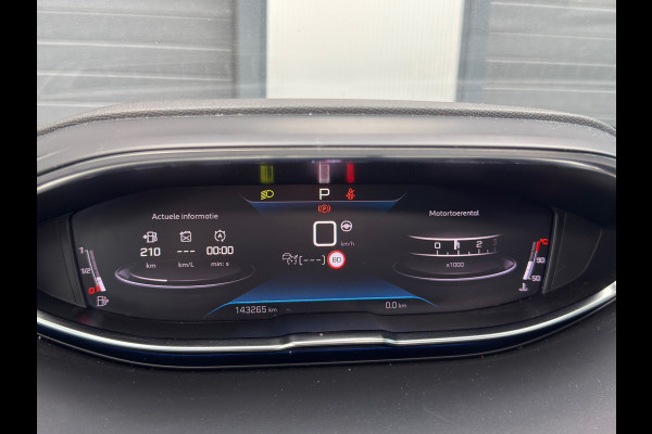 Peugeot 5008 1.2 GT BTW AUTO / AUTOMAAT / SCHUIFDAK / CAMERA