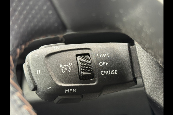 Peugeot 5008 1.2 GT BTW AUTO / AUTOMAAT / SCHUIFDAK / CAMERA