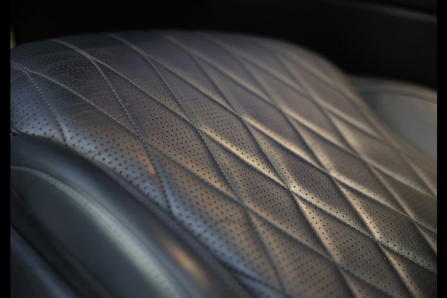 Mercedes-Benz CLE Coupé 300 e AMG 53 Look / Massage / Burmester / Head Up / 360 Camera / Acc / Elek Stoelen / Open Pano / 19 Inch