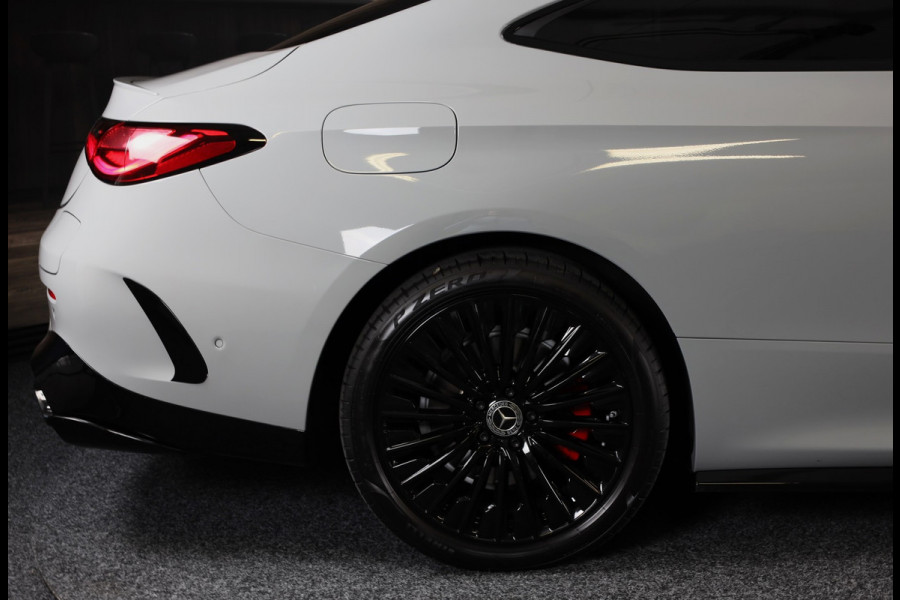 Mercedes-Benz CLE Coupé 300 e AMG 53 Look / Massage / Burmester / Head Up / 360 Camera / Acc / Elek Stoelen / Open Pano / 19 Inch