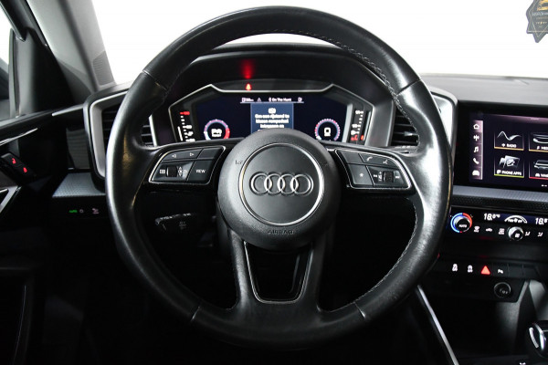 Audi A1 citycarver 30 TFSI, Camera, CarPlay, Automaat