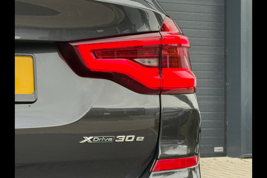 BMW X3 XDrive30e eDrive M|3D CAMERA|BTW|NAP|LEDER|LANE ASSIST