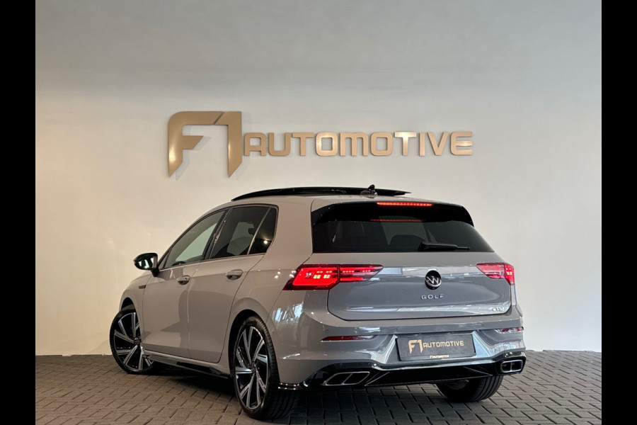 Volkswagen Golf 1.5 eTSI R-Line Pano|Trekhaak|Camera|IQ Light