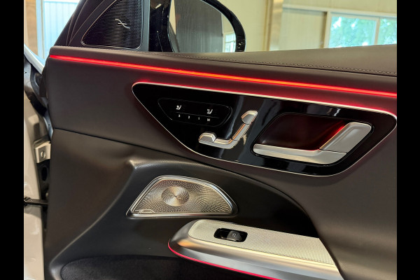 Mercedes-Benz E-Klasse AMG 53 4MATIC+ Night Edition alpin grijs garantie