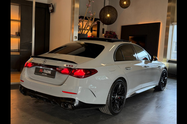 Mercedes-Benz E-Klasse AMG 53 4MATIC+ Night Edition alpin grijs garantie