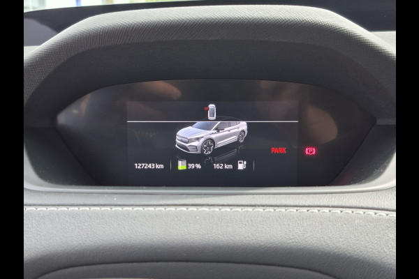 Škoda ENYAQ Coupé iV BWJ 2022 | 80 RS | PANO | LEER | TREKHAAK | 21'' LMV | NAVI | CARPLAY | CAMERA A |