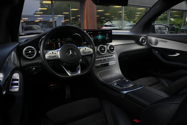 Mercedes-Benz GLC 200 4MATIC Advantage AMG Schuifdak Burmester Trekhaak