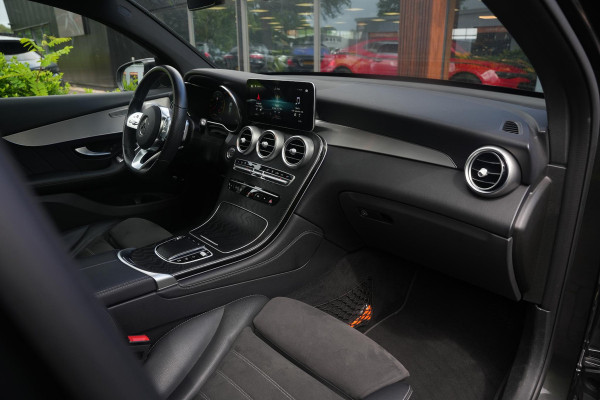 Mercedes-Benz GLC 200 4MATIC Advantage AMG Schuifdak Burmester Trekhaak