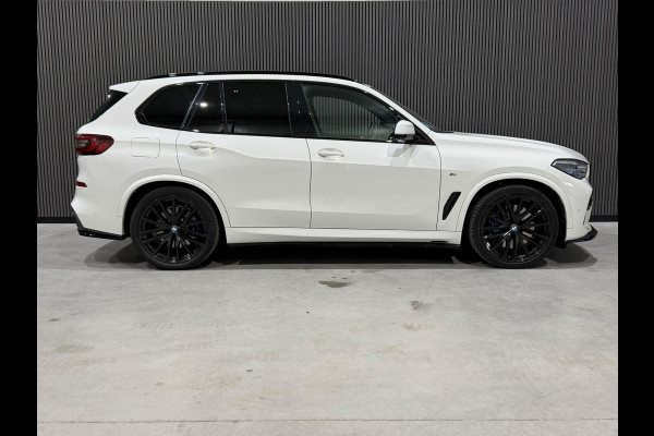 BMW X5 XDrive45e High Executive M-Sport / Pano / Leder / HUD / 22" LM