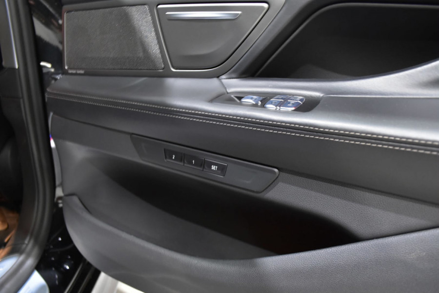 BMW 7 Serie 745Le High Exe M-Sport / Pano / 4WD Besturing / Softclose / 360 Camera