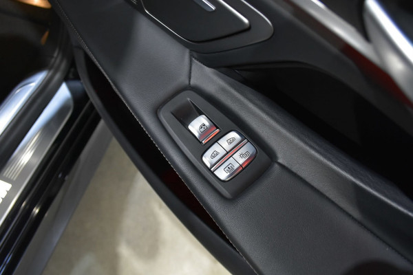 BMW 7 Serie 745Le High Exe M-Sport / Pano / 4WD Besturing / Softclose / 360 Camera