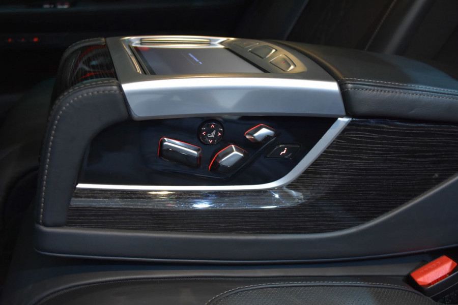 BMW 7 Serie 745Le High Exe M-Sport / Pano / 4WD Besturing / Softclose / 360 Camera