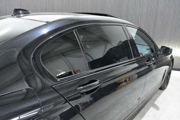 BMW 7 Serie 745Le High Exe M-Sport / Pano / 4WD Besturing / Softclose / 360 Camera