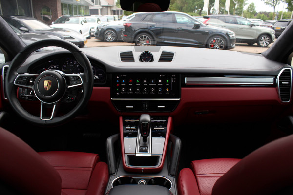 Porsche Cayenne Coupé 3.0 E-Hybrid Platinum Edition / TechArt / Panoramadak / 360Camera / Keyless / Sportdesign+Chrono / 21'' / Softclose / Adaptieve Stoelen / Stoelverwarming 4x / Dodehoek / DAB / Cruise Control