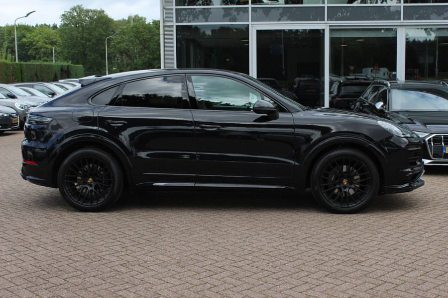 Porsche Cayenne Coupé 3.0 E-Hybrid Platinum Edition / TechArt / Panoramadak / 360Camera / Keyless / Sportdesign+Chrono / 21'' / Softclose / Adaptieve Stoelen / Stoelverwarming 4x / Dodehoek / DAB / Cruise Control