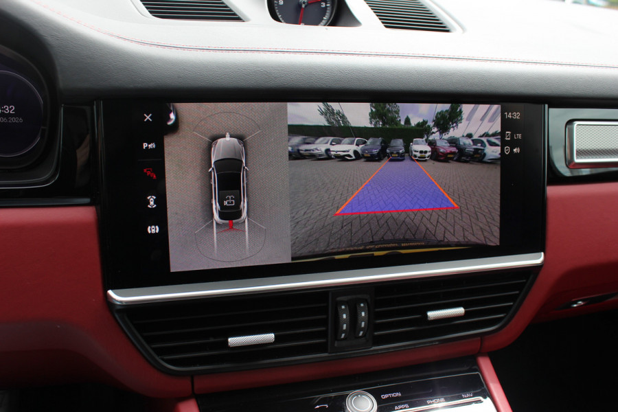 Porsche Cayenne Coupé 3.0 E-Hybrid Platinum Edition / TechArt / Panoramadak / 360Camera / Keyless / Sportdesign+Chrono / 21'' / Softclose / Adaptieve Stoelen / Stoelverwarming 4x / Dodehoek / DAB / Cruise Control