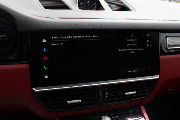 Porsche Cayenne Coupé 3.0 E-Hybrid Platinum Edition / TechArt / Panoramadak / 360Camera / Keyless / Sportdesign+Chrono / 21'' / Softclose / Adaptieve Stoelen / Stoelverwarming 4x / Dodehoek / DAB / Cruise Control