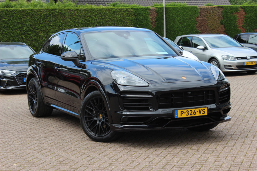 Porsche Cayenne Coupé 3.0 E-Hybrid Platinum Edition / TechArt / Panoramadak / 360Camera / Keyless / Sportdesign+Chrono / 21'' / Softclose / Adaptieve Stoelen / Stoelverwarming 4x / Dodehoek / DAB / Cruise Control