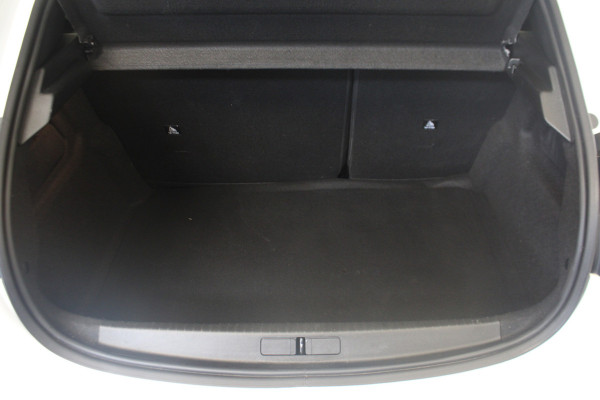 Peugeot 208 1.2 PureTech 75 Active |Navi|