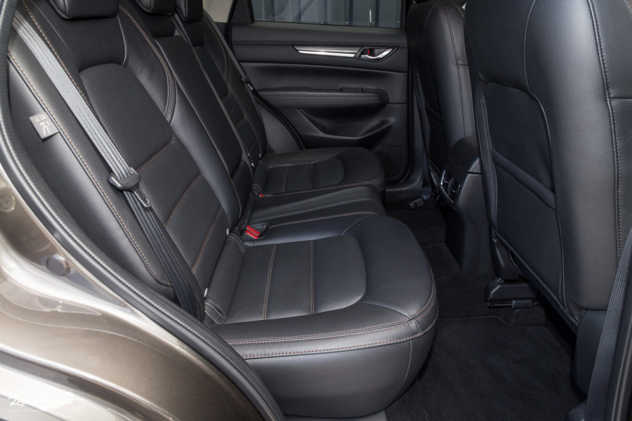Mazda CX-5 2.0 SkyActiv-G 165 GT-M | Adaptieve cruise | Trekhaak | Keyless | Memory | Bose audio |