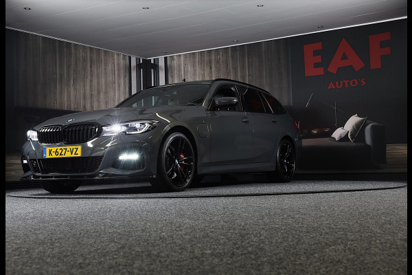 BMW 3 Serie Touring 320e M Line / Carbon / Bruin Leder / Navi / Camera / Cruise Control / F1 / Open Panorama / Led / Pdc / 19 Inch