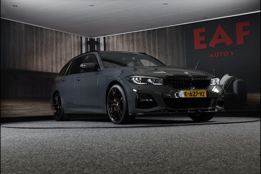 BMW 3 Serie Touring 320e M Line / Carbon / Bruin Leder / Navi / Camera / Cruise Control / F1 / Open Panorama / Led / Pdc / 19 Inch
