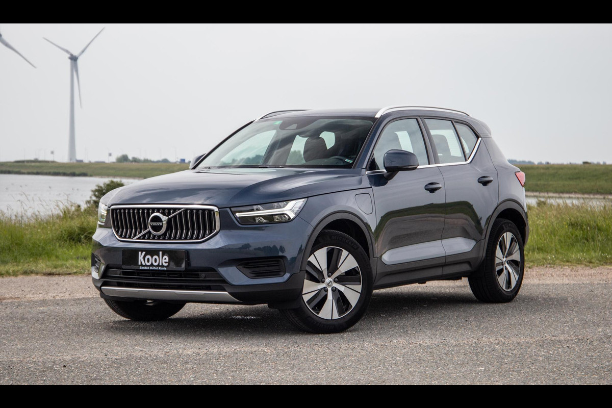 Volvo XC40 1.5 T4 Recharge Inscription AUTOMAAT / PLUG IN HYBRID / CARPLAY / CAMERA / STOELVERWARMING