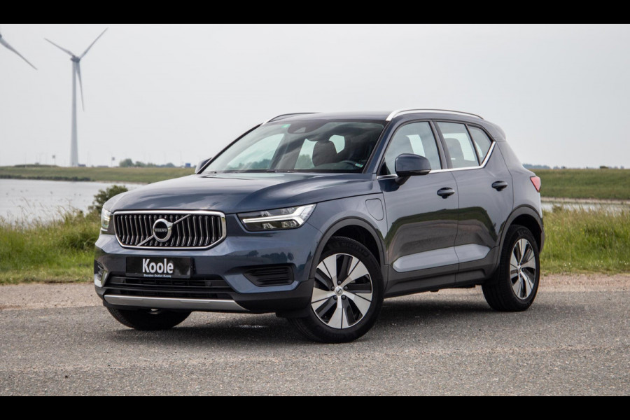Volvo XC40 1.5 T4 Recharge Inscription AUTOMAAT / PLUG IN HYBRID / CARPLAY / CAMERA / STOELVERWARMING