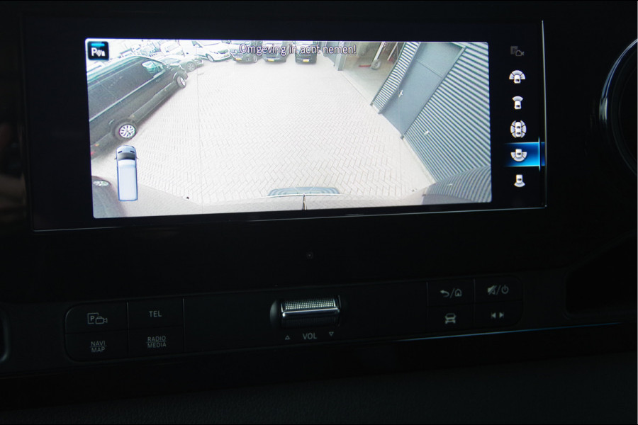 Mercedes-Benz Sprinter 319 3.0 CDI V6 L2H2 AUT. LED, LUCHTVERING, MBUX 10'', 360 CAMERA, STOELVERWARMING, CRUISE, CLIMA, PARKEERSENSOREN