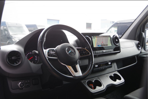 Mercedes-Benz Sprinter 319 3.0 CDI V6 L2H2 AUT. LED, LUCHTVERING, MBUX 10'', 360 CAMERA, STOELVERWARMING, CRUISE, CLIMA, PARKEERSENSOREN