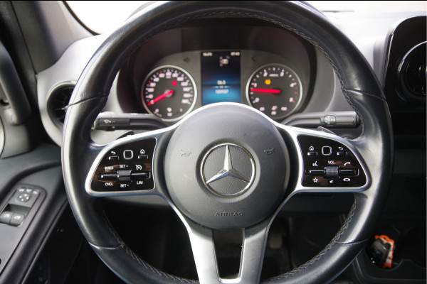 Mercedes-Benz Sprinter 319 3.0 CDI V6 L2H2 AUT. LED, LUCHTVERING, MBUX 10'', 360 CAMERA, STOELVERWARMING, CRUISE, CLIMA, PARKEERSENSOREN