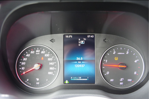 Mercedes-Benz Sprinter 319 3.0 CDI V6 L2H2 AUT. LED, LUCHTVERING, MBUX 10'', 360 CAMERA, STOELVERWARMING, CRUISE, CLIMA, PARKEERSENSOREN