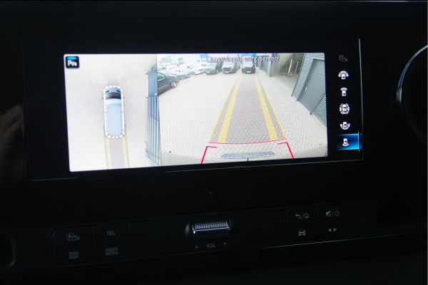 Mercedes-Benz Sprinter 319 3.0 CDI V6 L2H2 AUT. LED, LUCHTVERING, MBUX 10'', 360 CAMERA, STOELVERWARMING, CRUISE, CLIMA, PARKEERSENSOREN