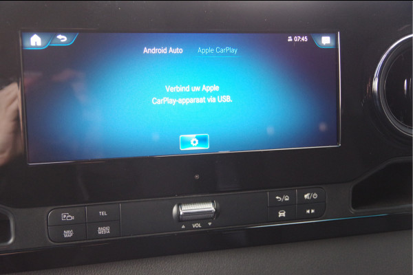 Mercedes-Benz Sprinter 319 3.0 CDI V6 L2H2 AUT. LED, LUCHTVERING, MBUX 10'', 360 CAMERA, STOELVERWARMING, CRUISE, CLIMA, PARKEERSENSOREN