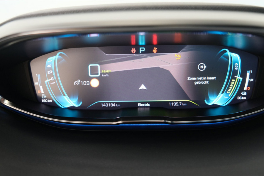 Peugeot 3008 1.6 HYbrid 225 GT Automaat - N.A.P. Airco, Cruise, Camera, Virtual Display, Stoelverwarming.