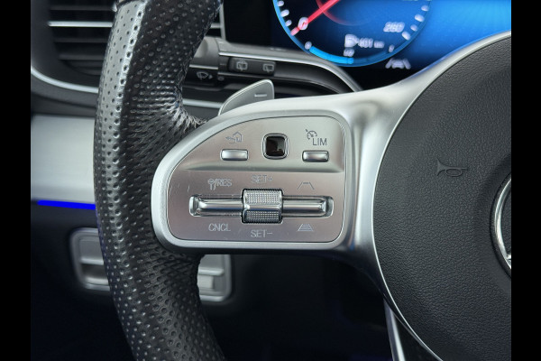 Mercedes-Benz GLE 350e AMG // Trekhaak // Panoramadak // Distronic // 360 Camera // Rij Assistentiepakket // Carplay // Keyless entry // MultiBeam