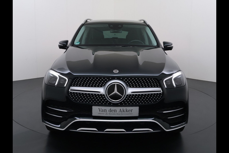 Mercedes-Benz GLE 350e AMG // Trekhaak // Panoramadak // Distronic // 360 Camera // Rij Assistentiepakket // Carplay // Keyless entry // MultiBeam