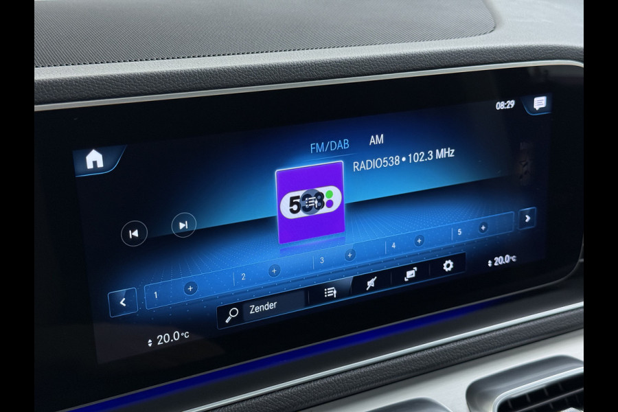 Mercedes-Benz GLE 350e AMG // Trekhaak // Panoramadak // Distronic // 360 Camera // Rij Assistentiepakket // Carplay // Keyless entry // MultiBeam