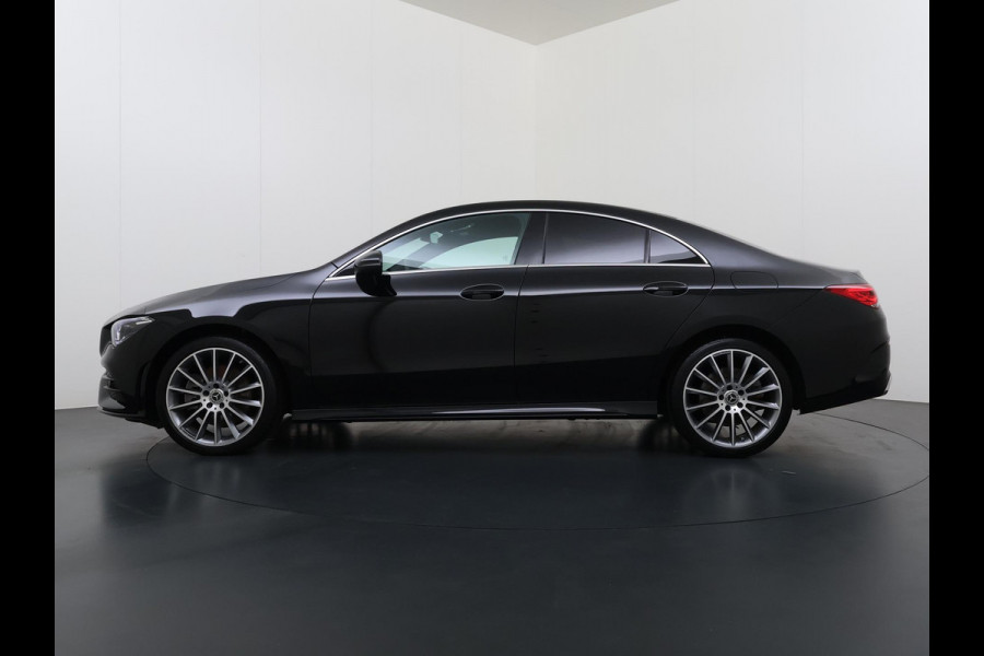 Mercedes-Benz CLA-Klasse 250 e AMG VAN: 34.900,- VOOR: 29.877,- UW WKVOORDEEL: 5.023,- | PHEV | SFEERVERLICHTING | WIDESCREEN | AFN. TREKHAAK | STOELVERWARMING | 19 INCH | RIJKLAAR MET 12 MND BOVAG GARANTIE