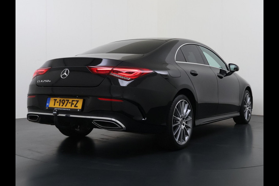 Mercedes-Benz CLA-Klasse 250 e AMG VAN: 34.900,- VOOR: 29.877,- UW WKVOORDEEL: 5.023,- | PHEV | SFEERVERLICHTING | WIDESCREEN | AFN. TREKHAAK | STOELVERWARMING | 19 INCH | RIJKLAAR MET 12 MND BOVAG GARANTIE